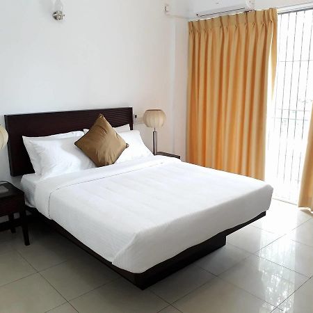 Aston Luxury Apartments Colombo Exterior foto